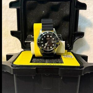 Invicta Pro Diver Shark Men's Watch - 43mm (47161)